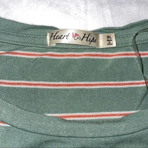 Striped Short Sleeve T-shirt Size Extra Large - Picture 4 of 5